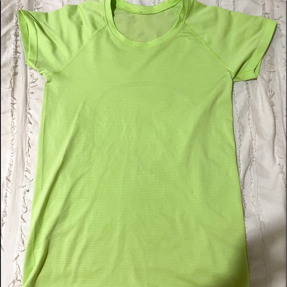 lululemon athletica Tops - Lemon Lime swiftly tech shirt very rare color